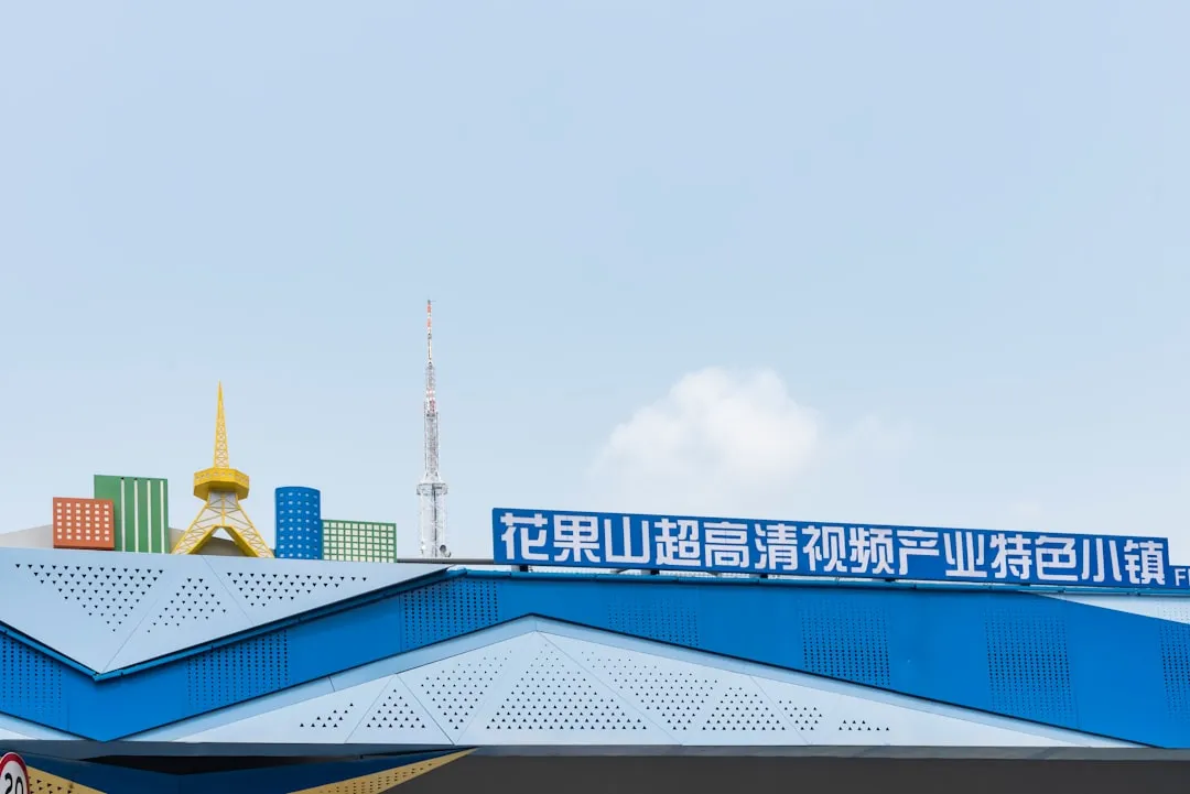 福鼎根雕工艺品选购指南：胜铭根艺木雕摆件材质与工艺对比